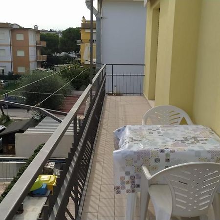 Appartamento Marcella A Due Passi Dal Mare مارشيللي المظهر الخارجي الصورة